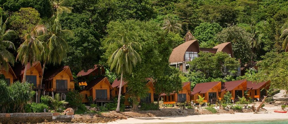 The Cove Islas Phi Phi