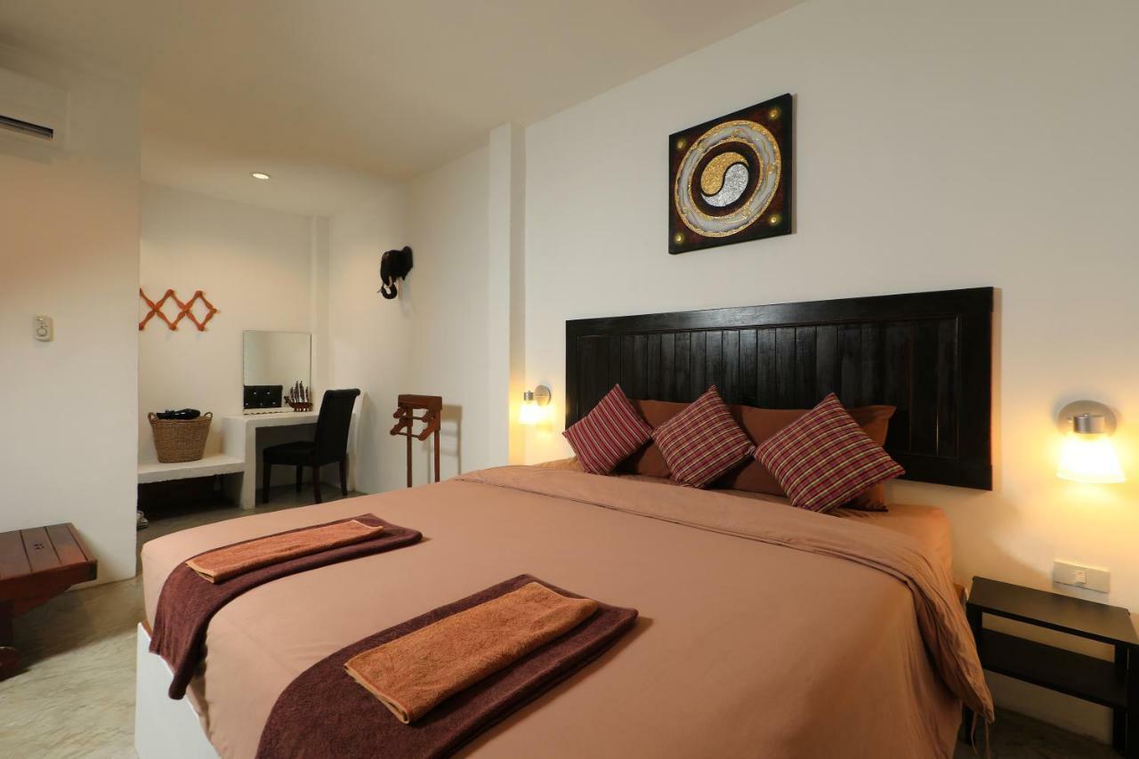 Resort The Cove